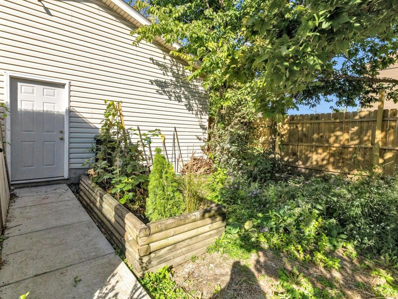 406 E Markison Avenue, Columbus, OH 43207 Photo 23