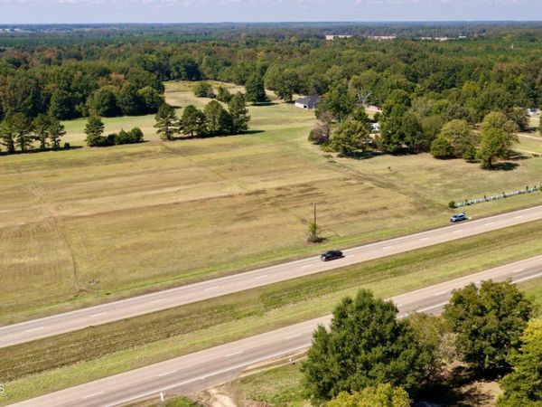 U.S. 45, Aberdeen, MS 39730