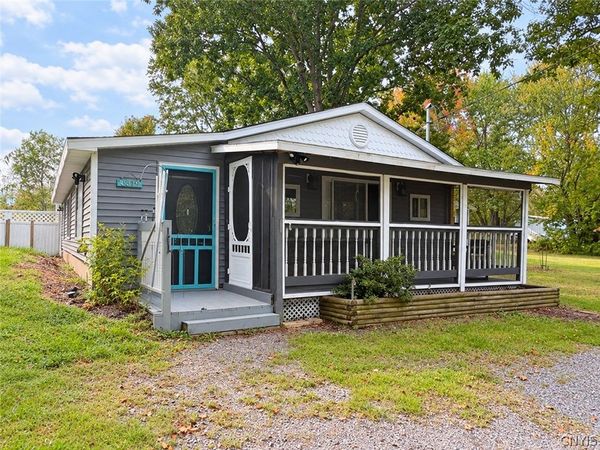 399 Pendergast Road, Phoenix, NY 13135