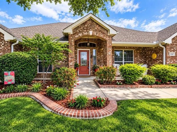 212 Pinewood Trail, Forney, TX 75126