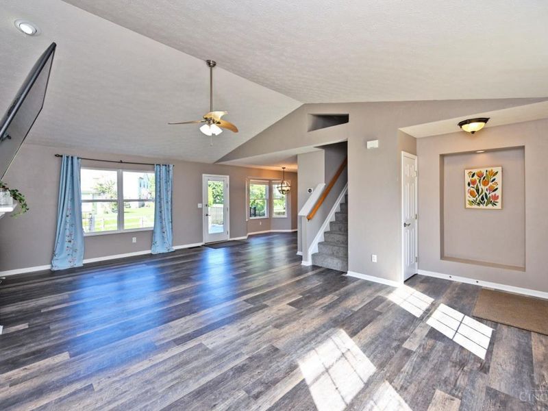174 Regency Square, Maineville, OH 45039 Photo 7