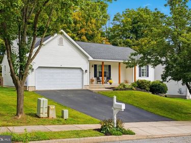 41 ROCK HAVEN COURT, READING, PA 19606