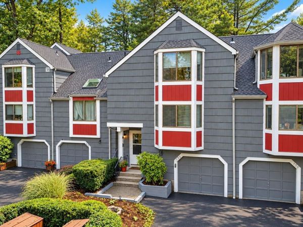 153 Treetop Circle , Nanuet, NY 10954