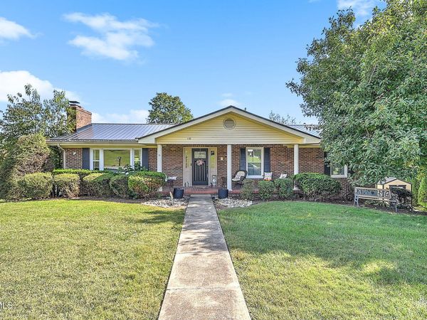 110 Dover Lane, Bristol, TN 37620
