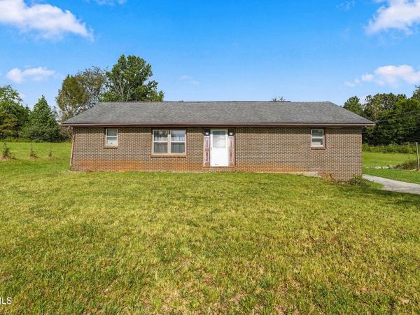 800 Antioch Road, Johnson City, TN 37604