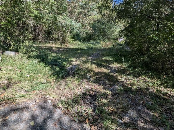 528 N 13th St, LaFollette, TN 37766