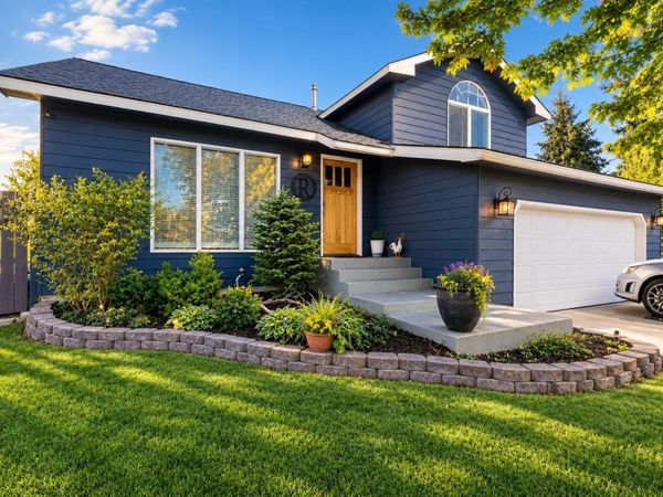 13017 E Longfellow Ave, Spokane Valley, WA 99216