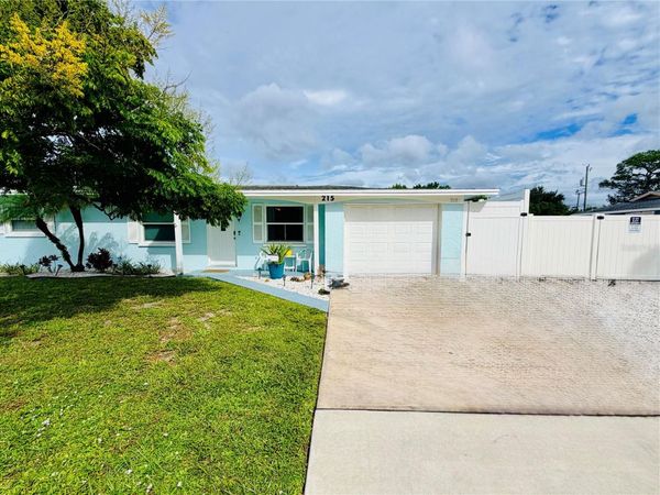 215 60TH STREET NW, BRADENTON, FL 34209