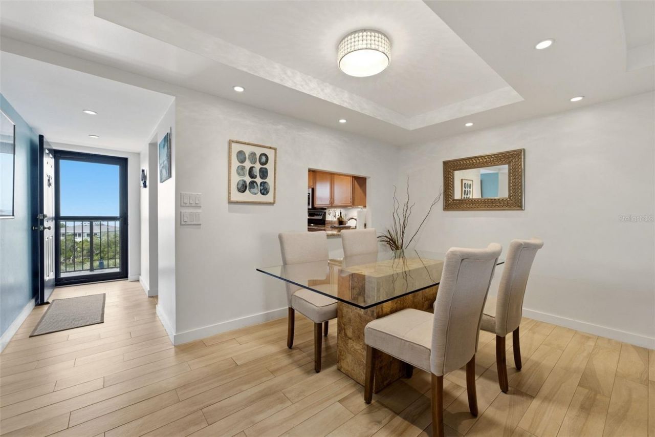 9397 Midnight Pass Road , Unit 506, Sarasota, FL 34242 Photo