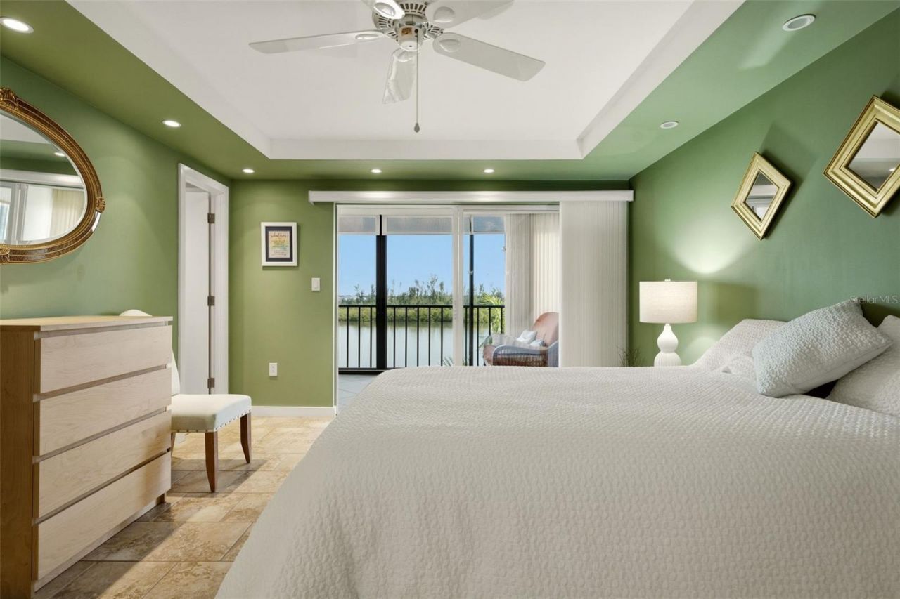 9397 Midnight Pass Road , Unit 506, Sarasota, FL 34242 Photo