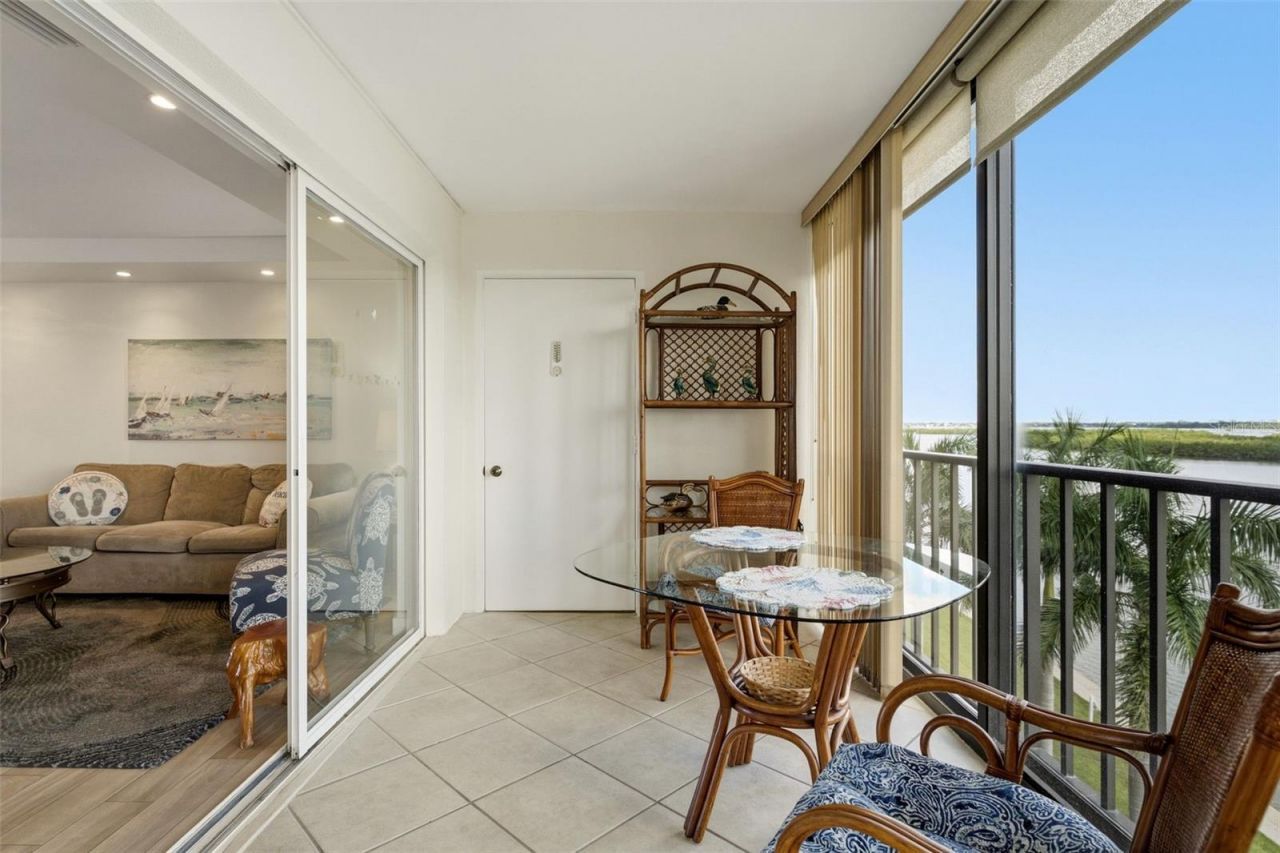 9397 Midnight Pass Road , Unit 506, Sarasota, FL 34242 Photo