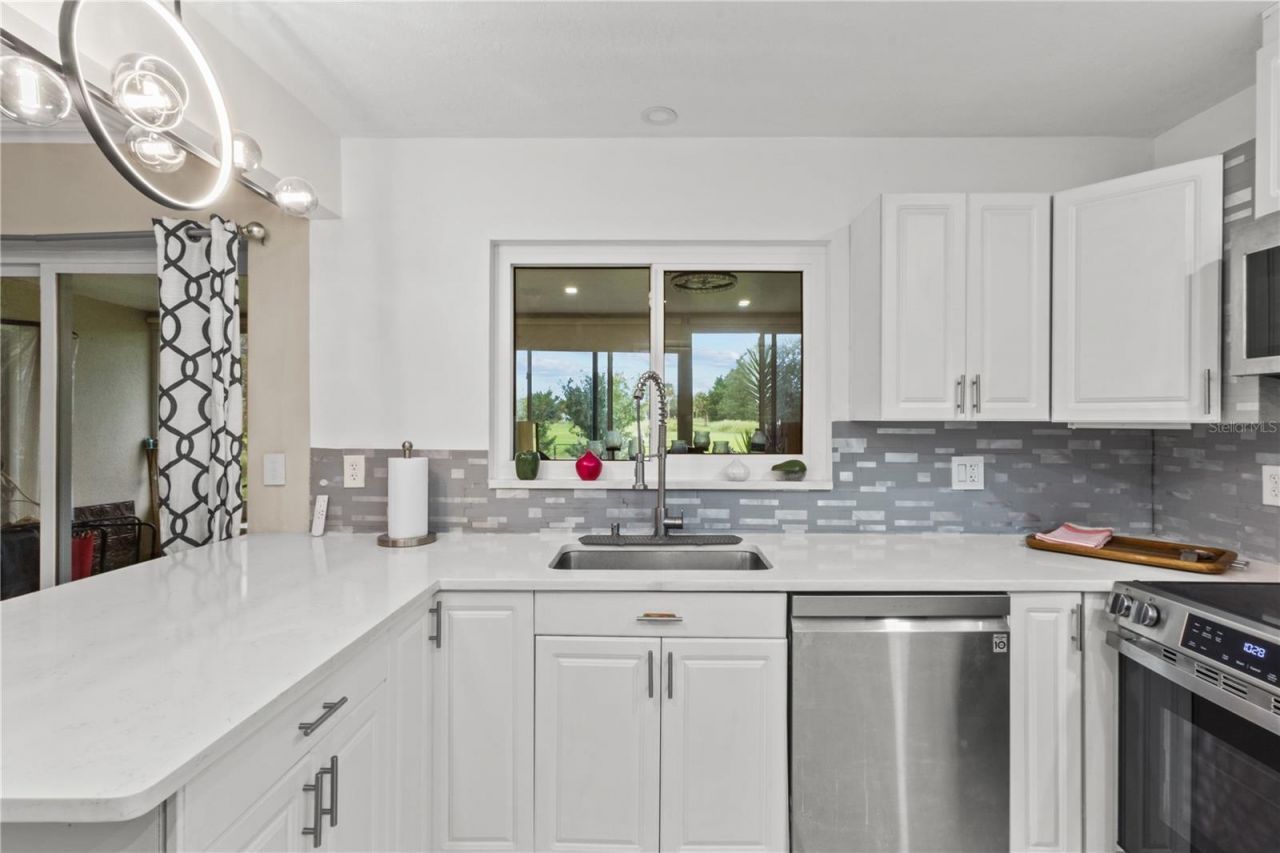3614 Pembrook Drive, Sarasota, FL 34239 Photo