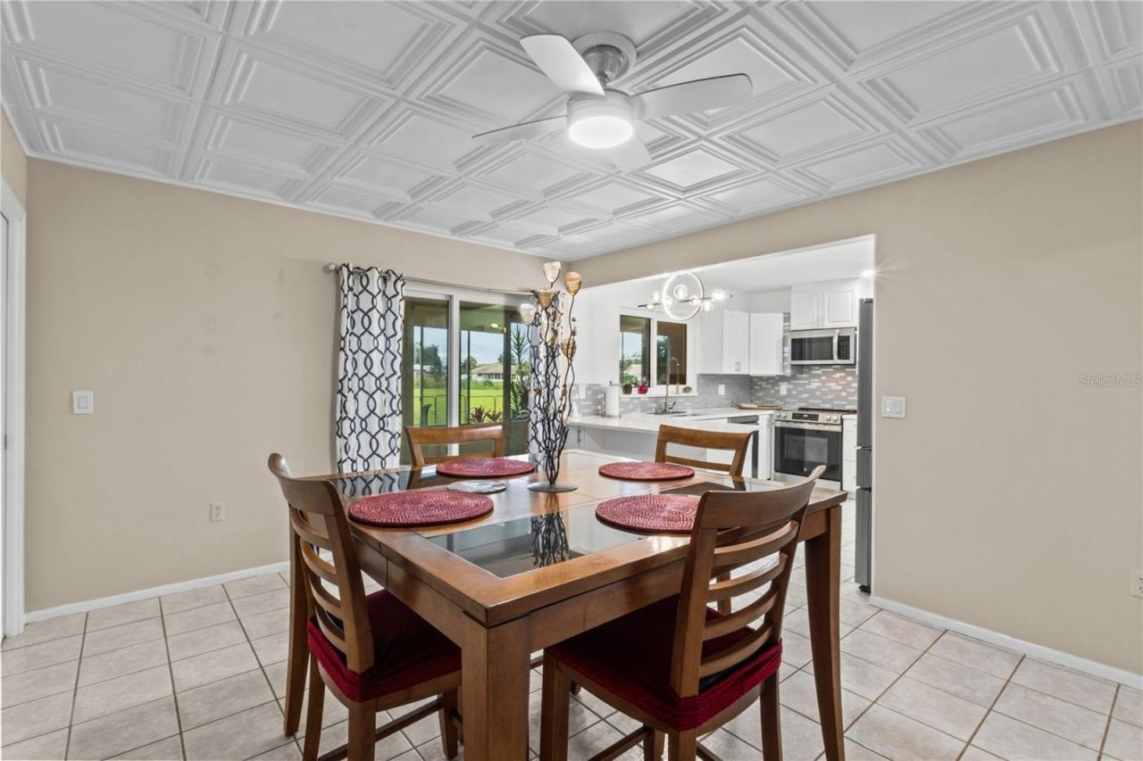 3614 Pembrook Drive, Sarasota, FL 34239 Photo