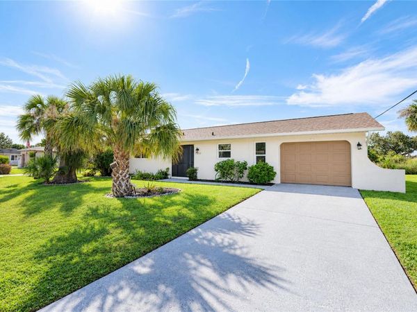 18565 ROBINSON AVENUE , PORT CHARLOTTE, FL 33948