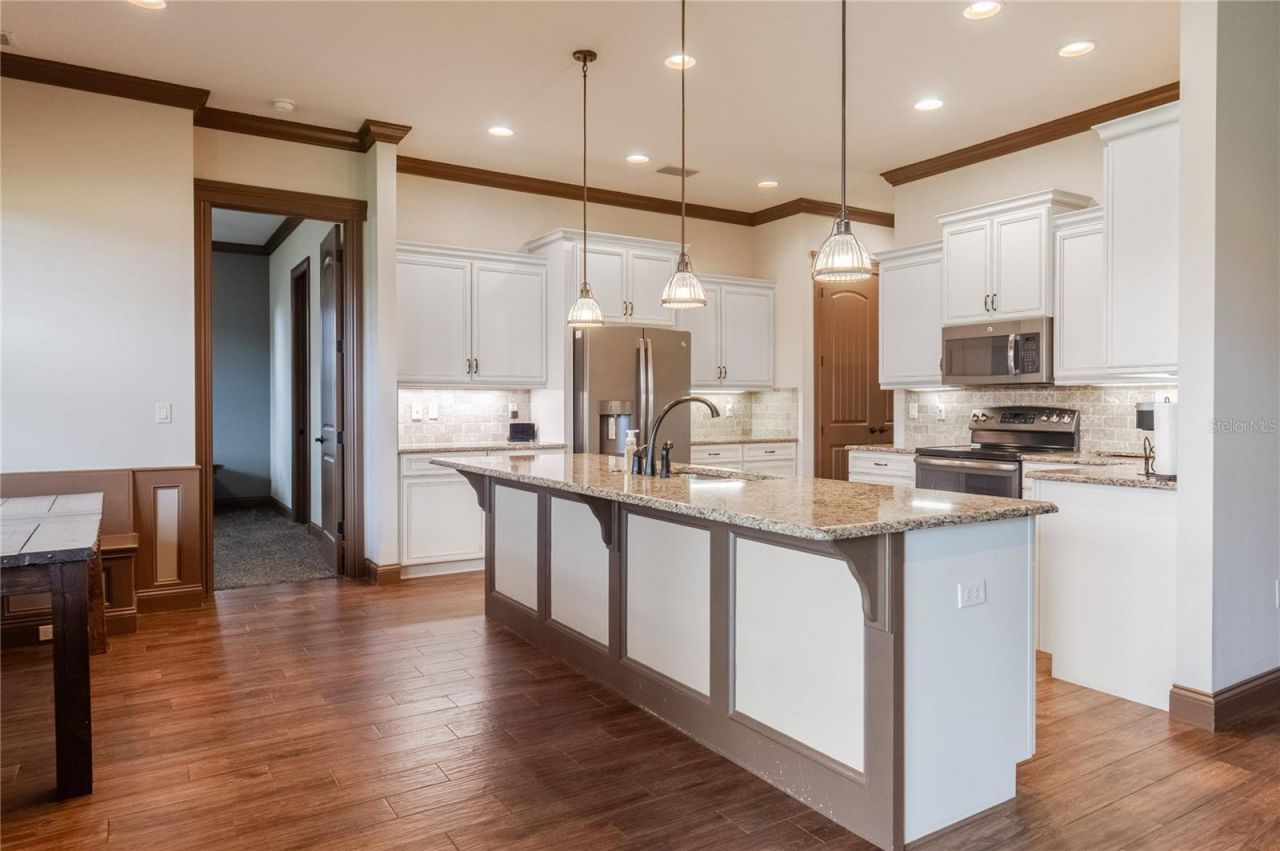 3910 Knights Station Road , Lakeland, FL 33810 Photo
