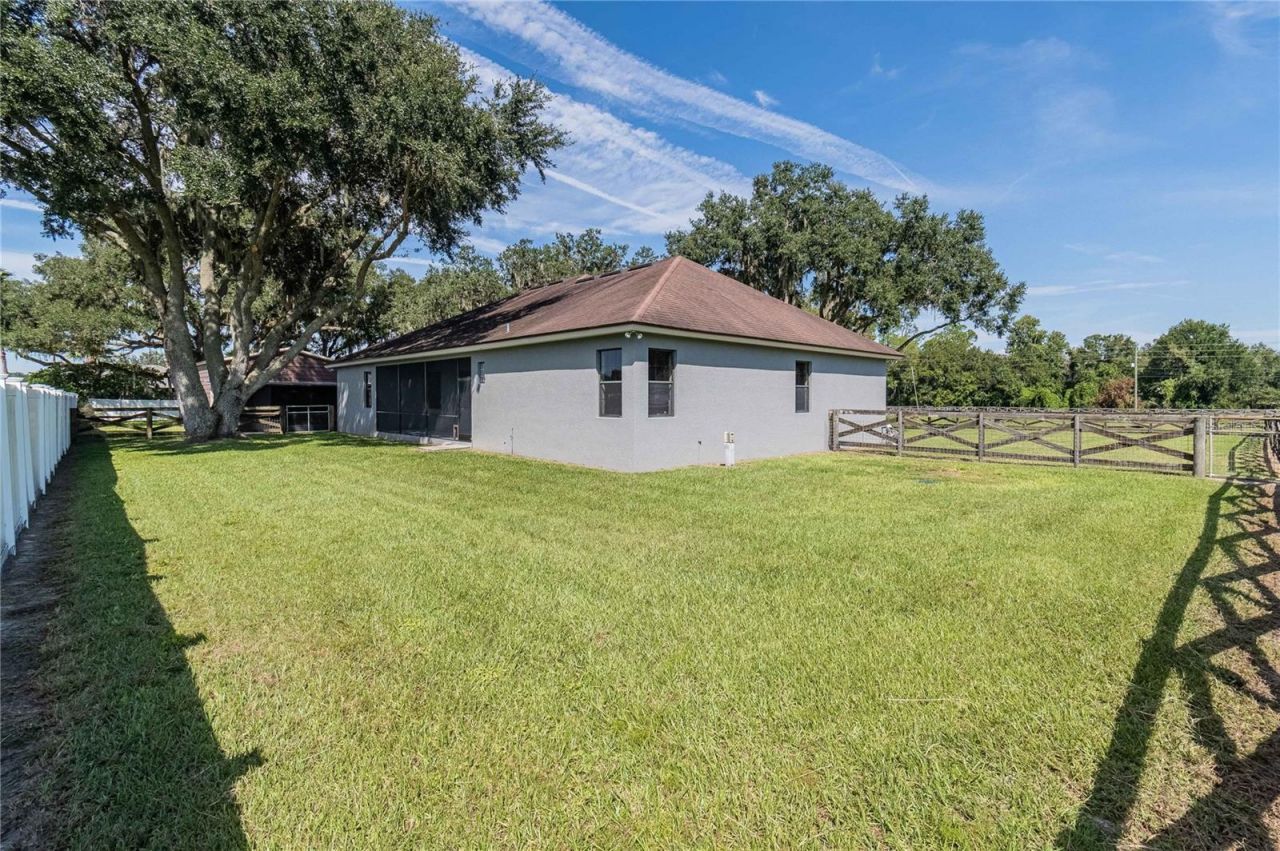 3910 Knights Station Road , Lakeland, FL 33810 Photo