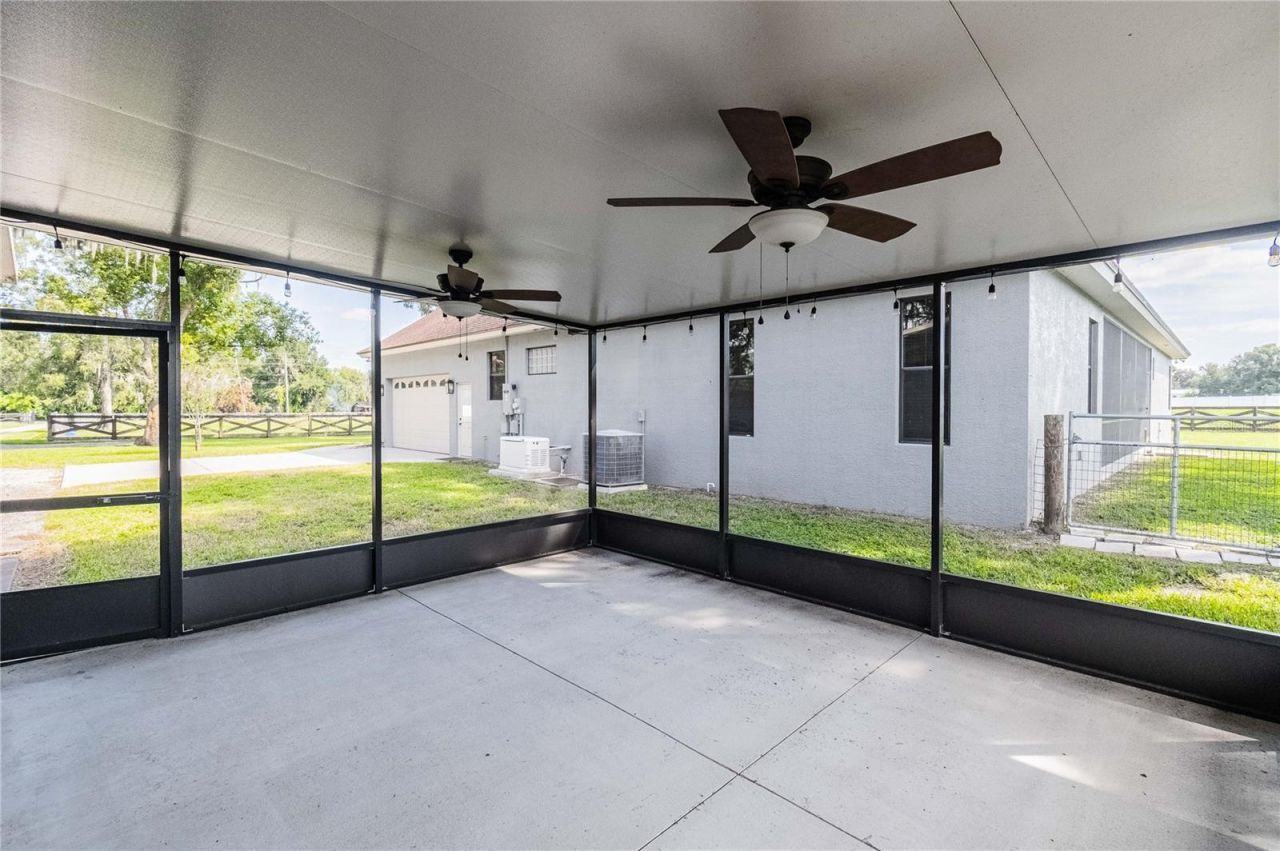 3910 Knights Station Road , Lakeland, FL 33810 Photo
