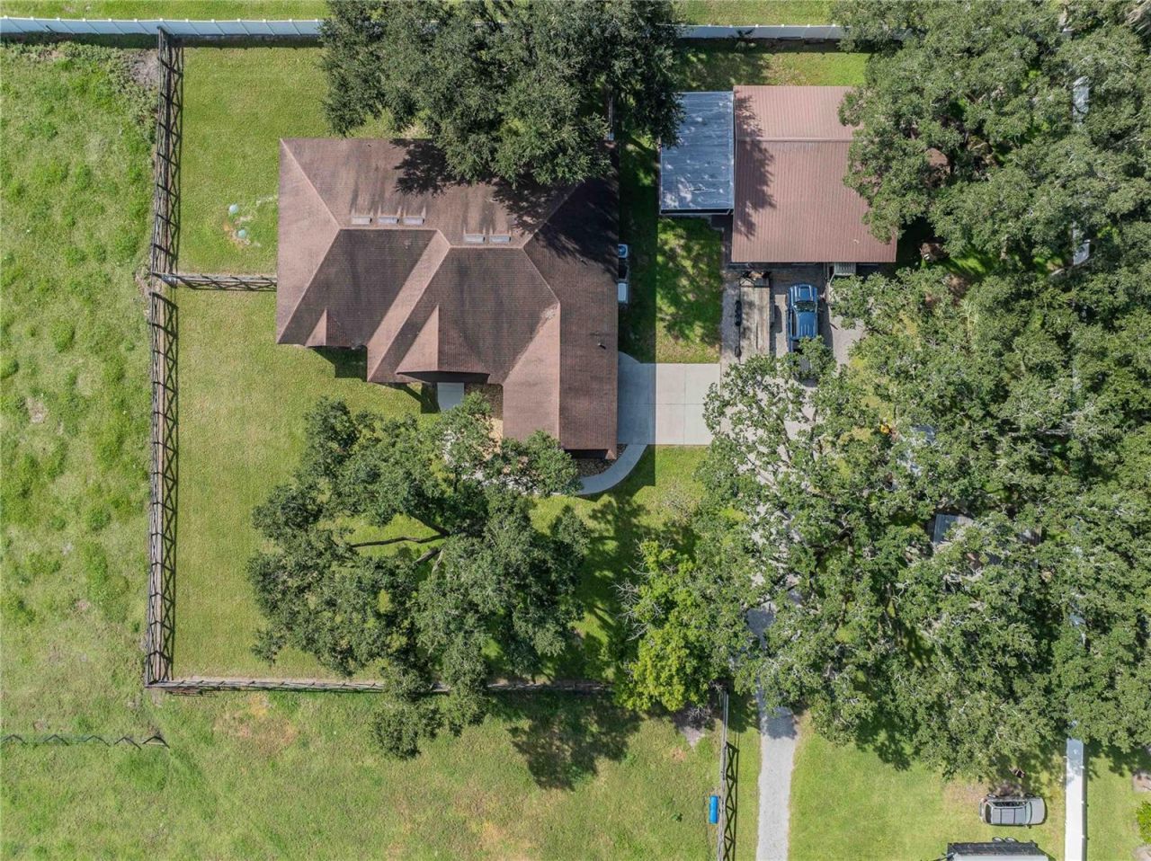 3910 Knights Station Road , Lakeland, FL 33810 Photo