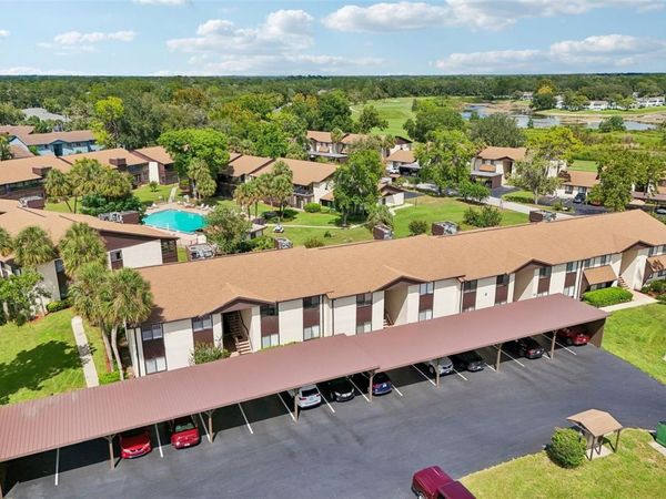 548 FAIRWAYS DRIVE , Unit B, OCALA, FL 34472