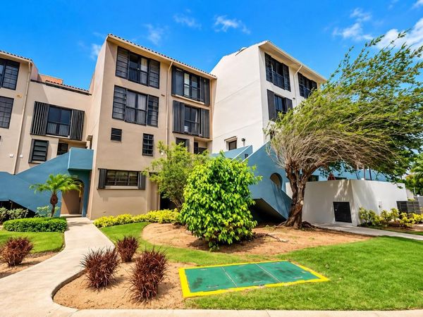 180 CANDELERO DRIVE , Unit 63, HUMACAO, PR 00791