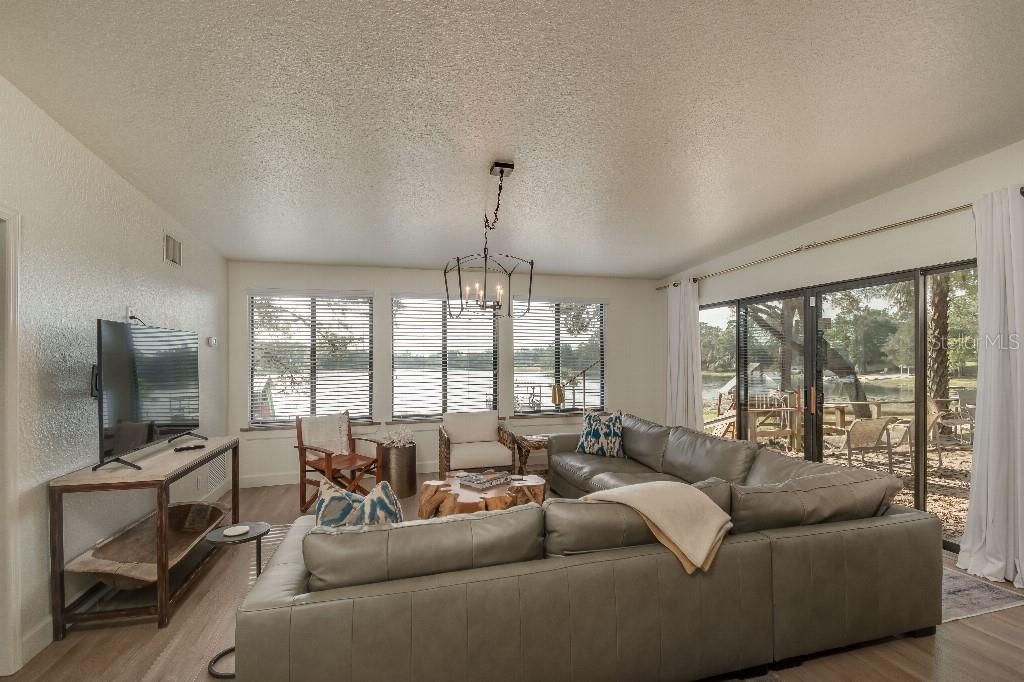 391 SE 165th Court Road , Silver Springs, FL 34488 Photo