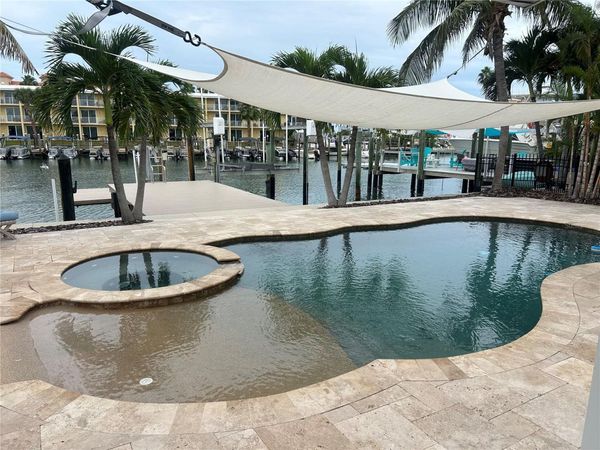 11110 1ST STREET E, TREASURE ISLAND, FL 33706