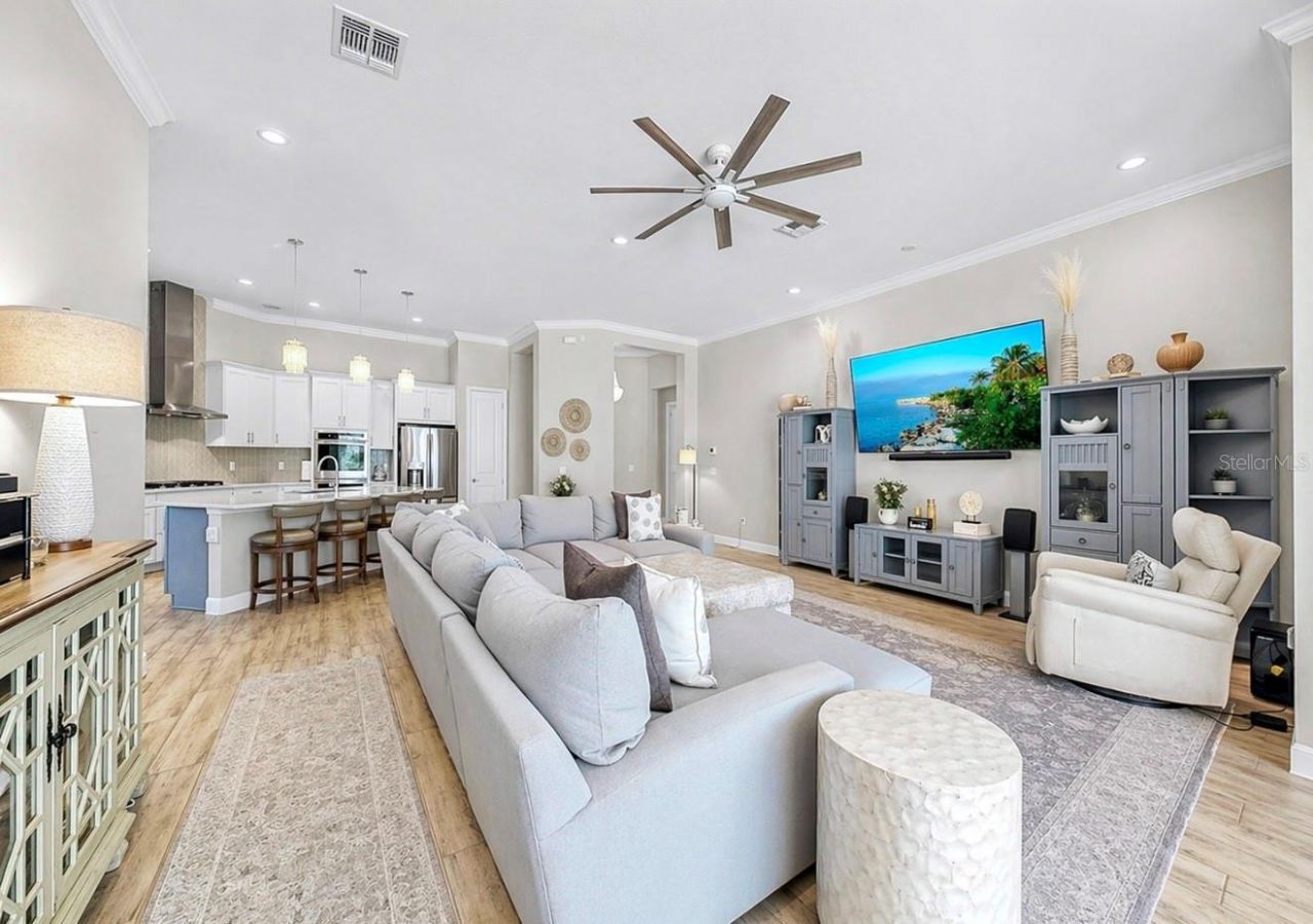 954 Signet Drive, Apollo Beach, FL 33572 Photo