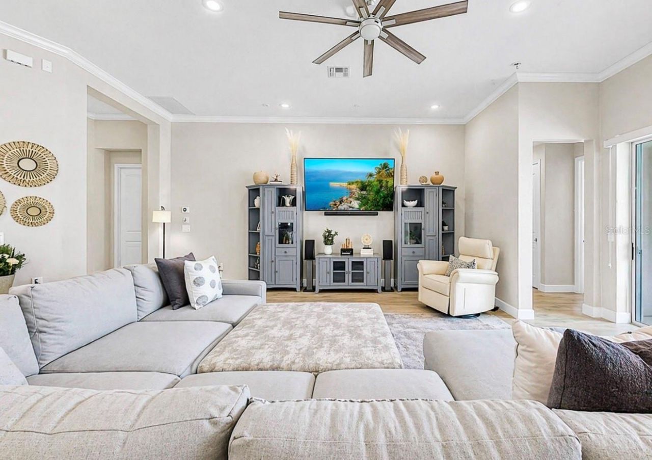 954 Signet Drive, Apollo Beach, FL 33572 Photo