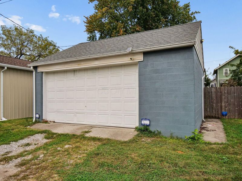393 E Jenkins Avenue, Columbus, OH 43207 Photo 56