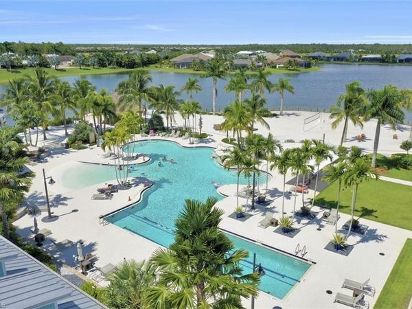 14663 Edgewater CIR , NAPLES, FL 34114