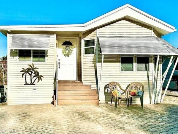 427 Vanda Sanctuary , Unit 427, NAPLES, FL 34114