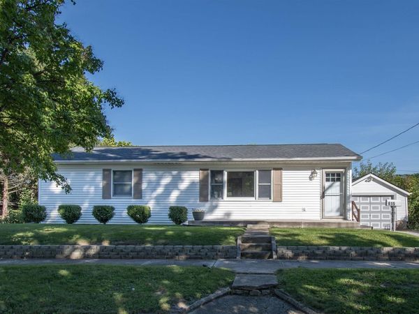 615 S Oak Street, Kendallville, IN 46755