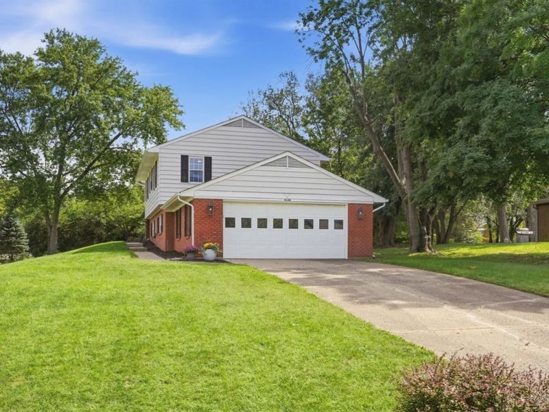 8148 Lake Shore Drive, West Chester, OH 45069 Photo 6