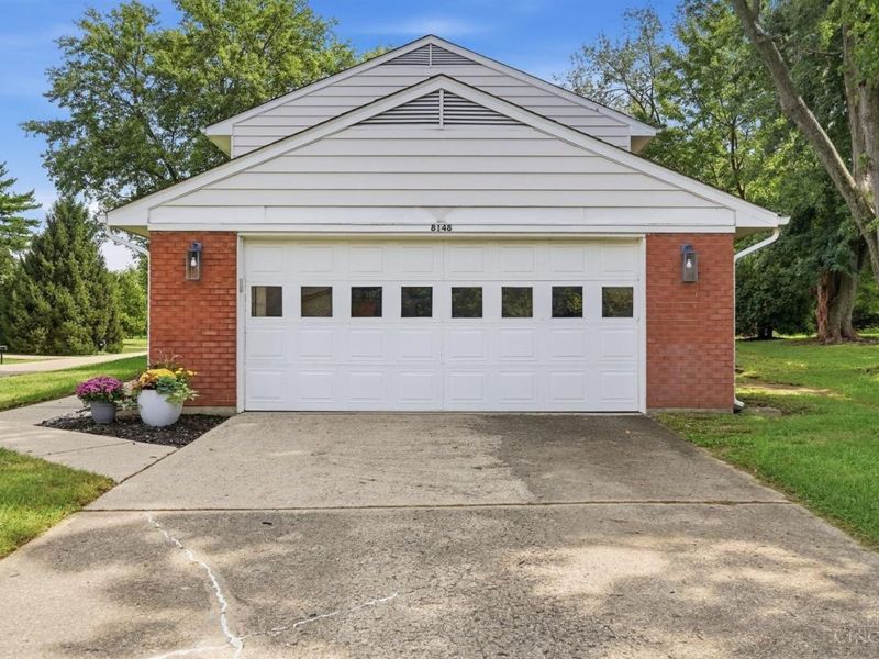 8148 Lake Shore Drive, West Chester, OH 45069 Photo 7