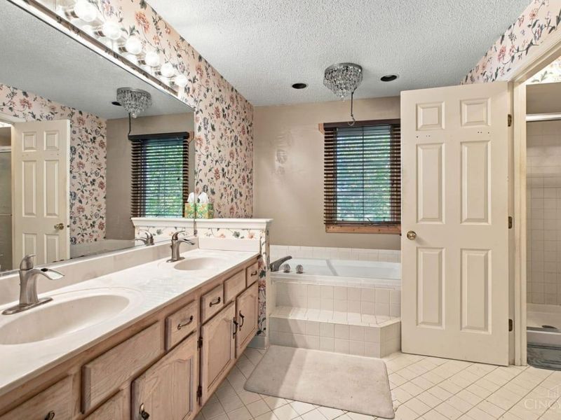 8117 Tollbridge Court, West Chester, OH 45069 Photo 20