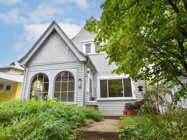2108 E Jarvis St, Shorewood, WI 53211