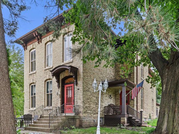 4310 Washington Ave, Racine, WI 53405