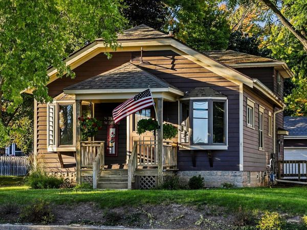 N70W5886 Bridge Rd, Cedarburg, WI 53012