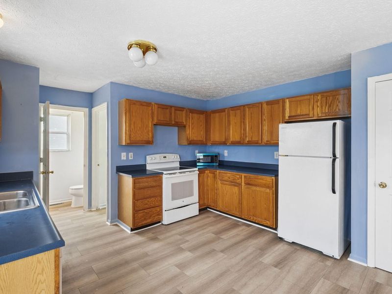 9172 Ruston Lane, Reynoldsburg, OH 43068 Photo 8