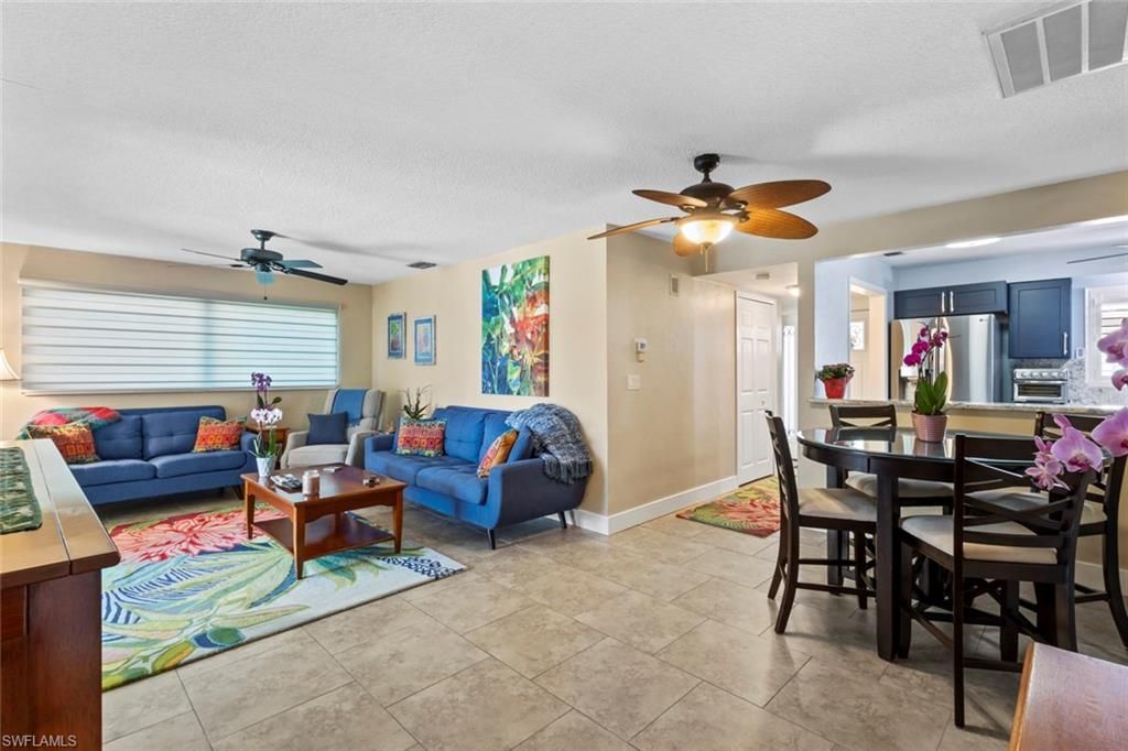 1754 Beach Pkwy, Cape Coral, FL 33904 Photo