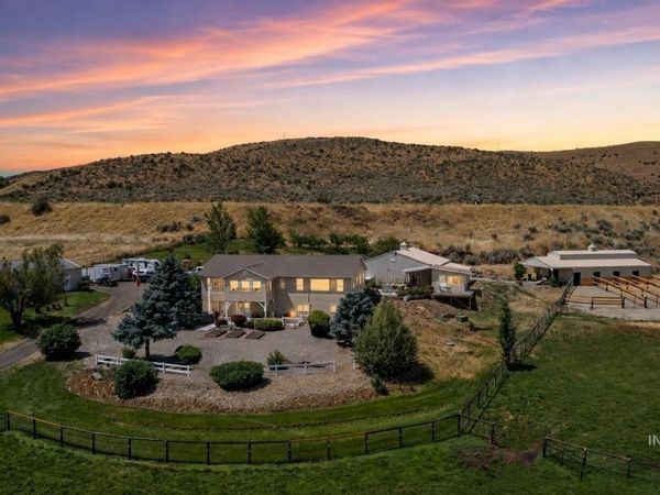 4255 Valley View Rd, Emmett, ID 83617