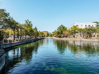 200 River Landing Drive, Unit D302, Charleston, SC 29492