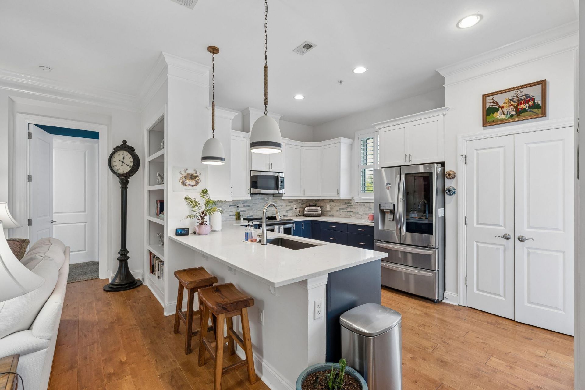 200 River Landing Drive Photo 13