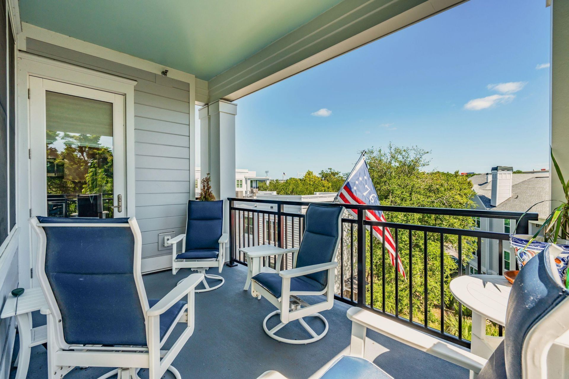 200 River Landing Drive Photo 25