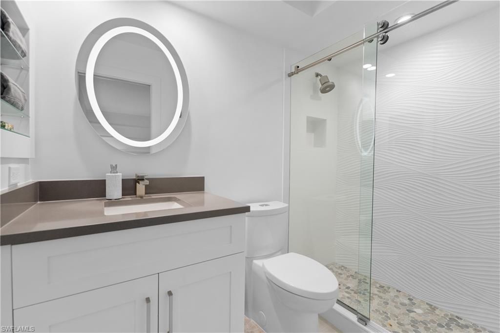 506 Broad Ave S, Unit 506, Naples, FL 34102 Photo