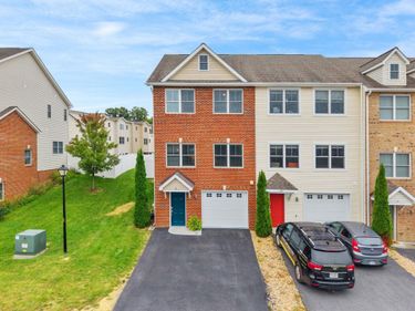 380 TANZANITE DR, HARRISONBURG, VA 22801