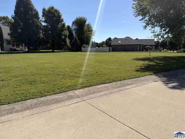 8290 N St. Andrews Drive, Brazil, IN 47834