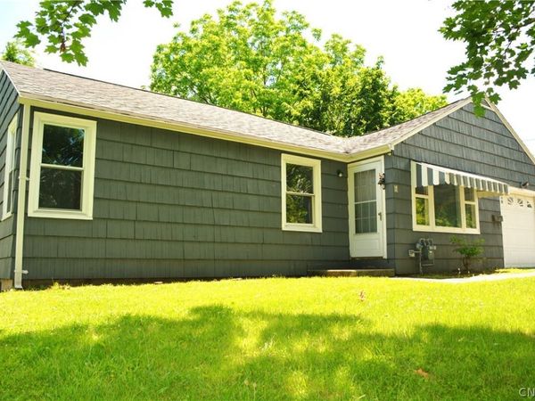 4 Leard Road , New Hartford, NY 13413