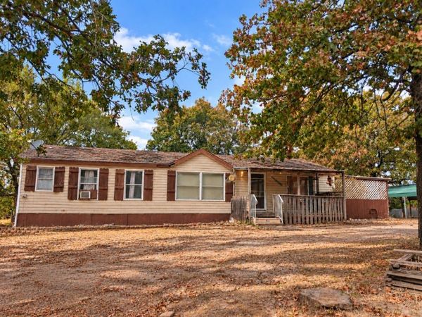 215 Dozer Bend , Eufaula, OK 74432