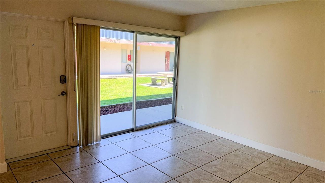 2920 Clark Road, Unit 101, Sarasota, FL 34231 Photo